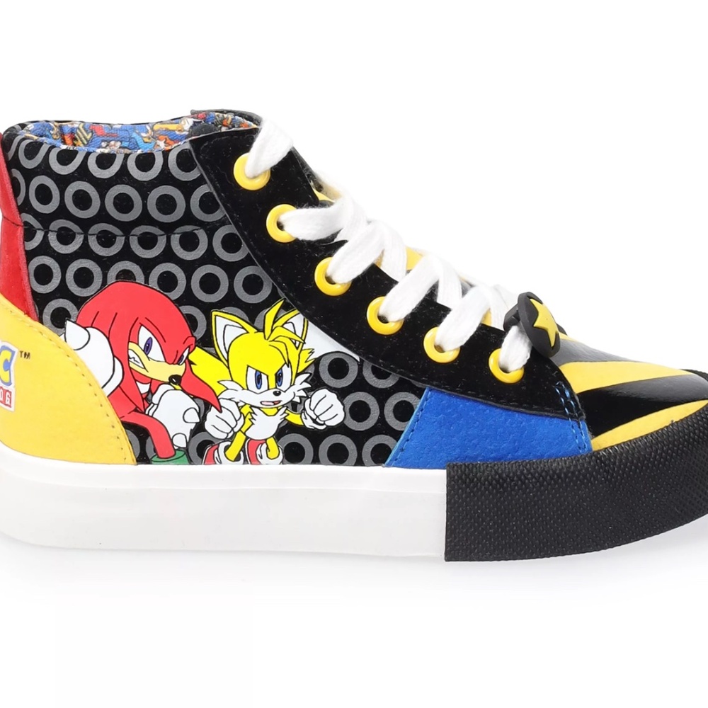 NEW Sonic the Hedgehog Boys High Top Sneakers New! Little Kids Size 2